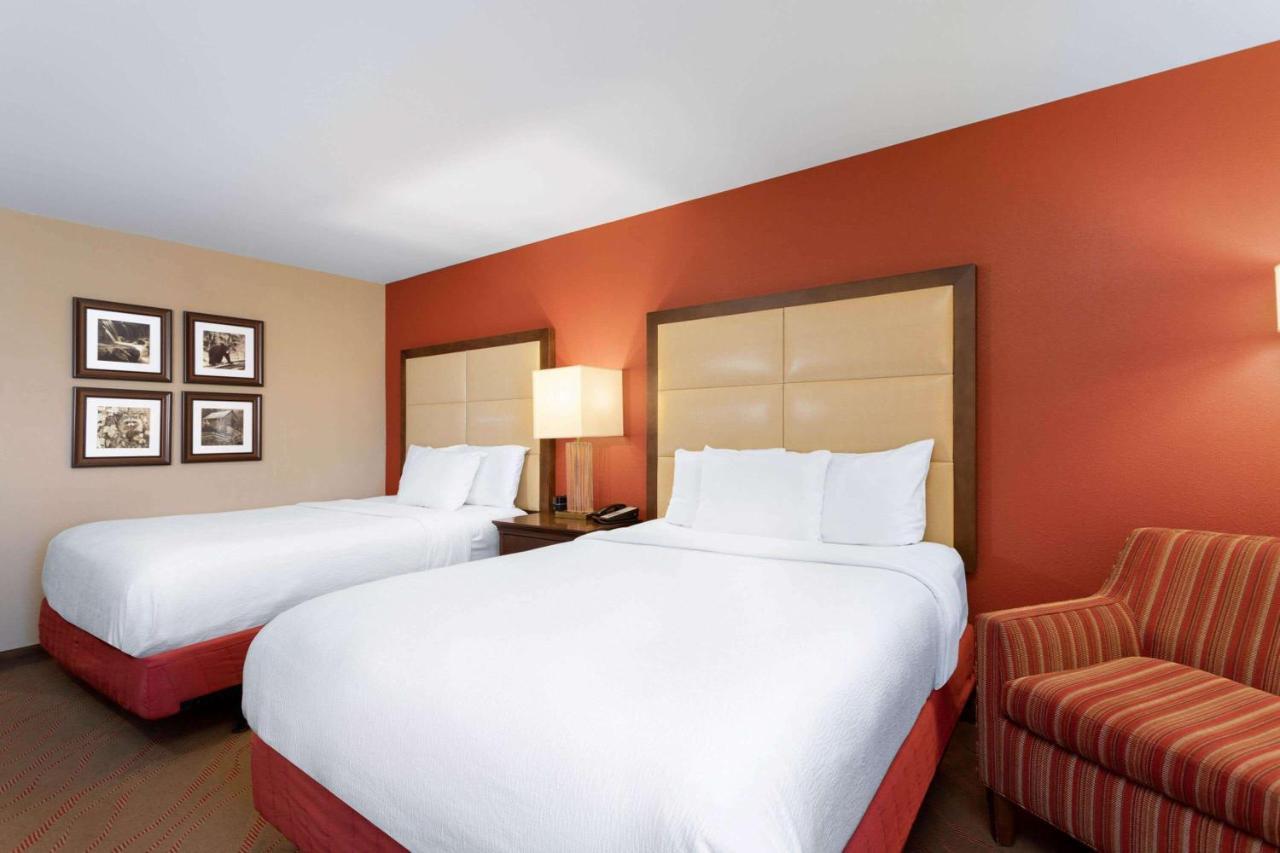La Quinta By Wyndham Pigeon Forge Hotell Exteriör bild